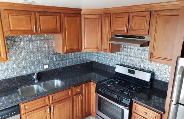 17192 Pacific Coast - 17192 Pacific Coast Highway, Huntington Beach, CA 92649
