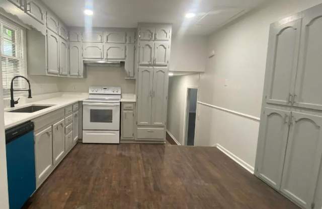 8033 Navios Drive Southeast photos photos