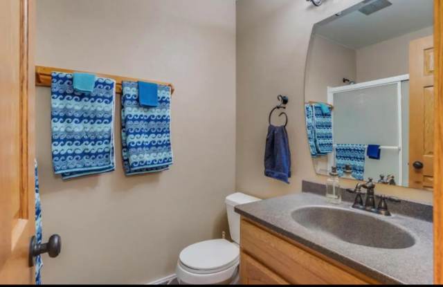 1370 Nakomis Avenue photos photos