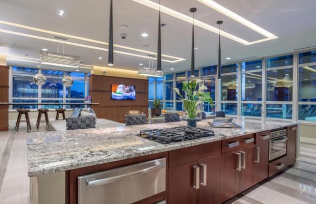 105 Rainey St - 105 Rainey Street, Austin, TX 78701