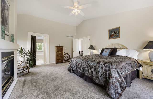 Bright Lafayette Home | BVSD Schools & Parks Gallery 4
