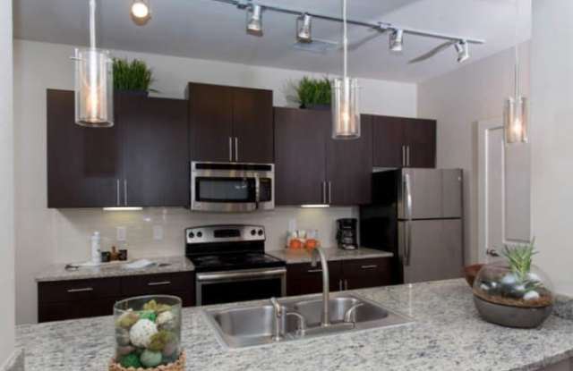 11274 Ranch to Market 2222 Gallery 3