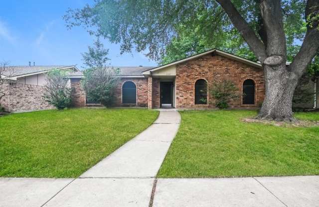 6333 Fallbrook Drive - 6333 Fallbrook Drive, Garland, TX 75043
