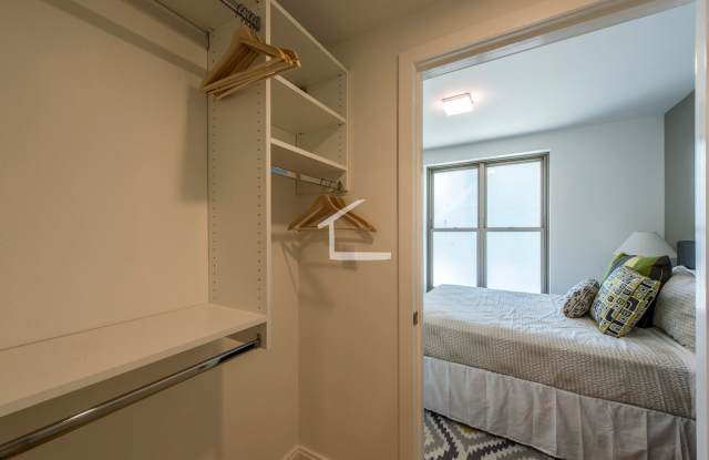 Amazing apartment in Allston Gallery 3