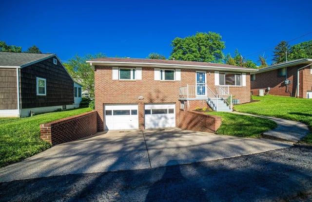 130 Hoffman Avenue - 130 Hoffman Avenue, Morgantown, WV 26505