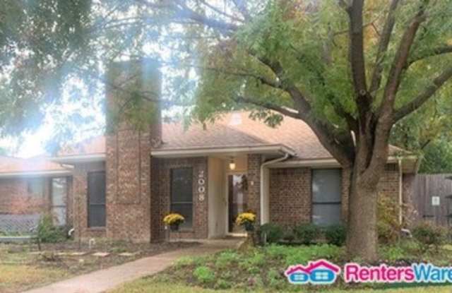 2008 Espinosa Drive - 2008 Espinosa Drive, Carrollton, TX 75010