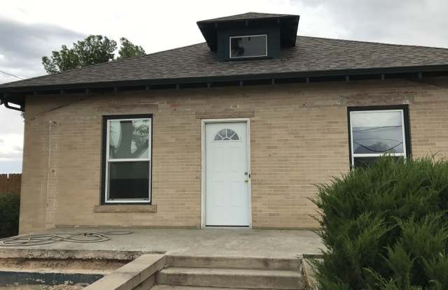 One of a kind ranch home with lake mountain views! photos photos