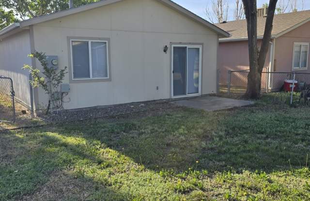 3007 Acero Ave photos photos