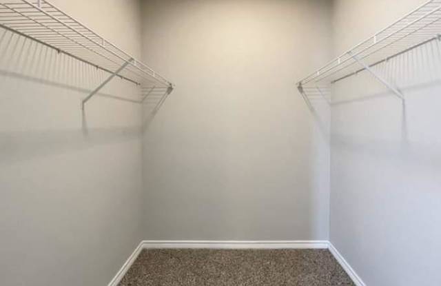 8152 Mainland Dr Gallery 3