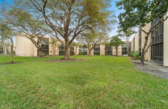 8415 SW 107th Ave photos photos