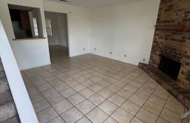 501 N 46th Street photos photos