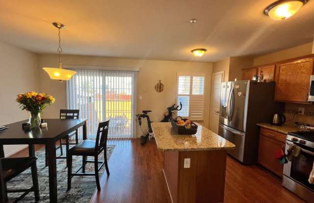 10528 CATALINA Place Gallery 3