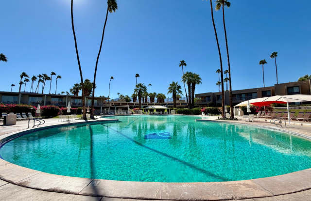 AVAILABLE NOW! GORGEOUS Furnished Studio Apartment in Palm Desert! Gallery 1