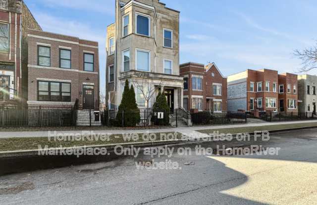 3358 S Giles Ave - 3358 South Giles Avenue, Chicago, IL 60616