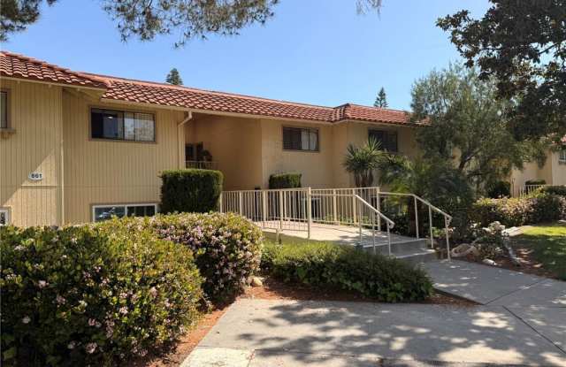 861 Ronda Mendoza photos photos