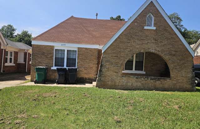 2209 N Jordan Ave photos photos