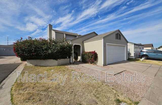 7038 S 42nd St photos photos