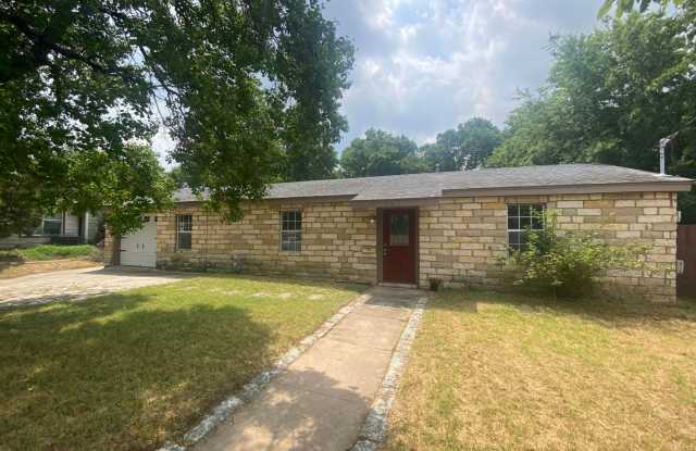 3/2 in East Austin photos photos