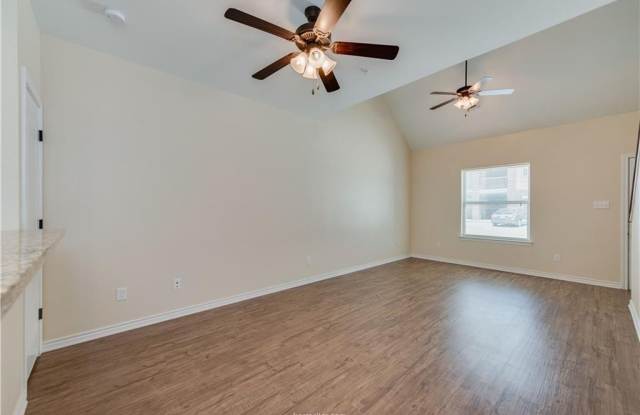 Falcon Point Condominiums Gallery 4