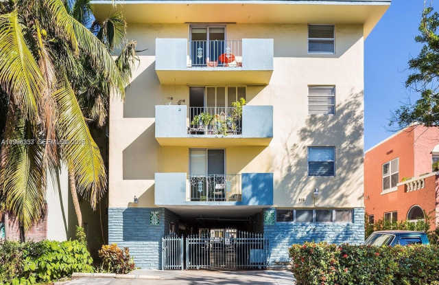 915 Jefferson Ave photos photos