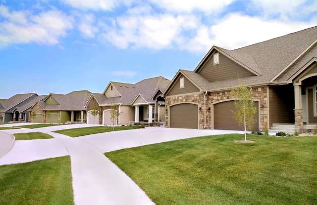 Centennial Pointe West photos photos
