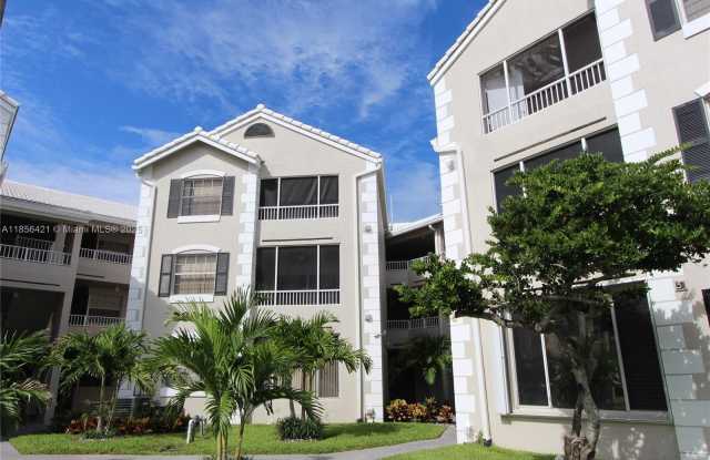 2850 N Oakland Forest Dr photos photos