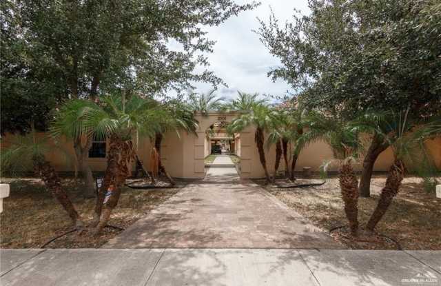 2505 Shasta Avenue photos photos