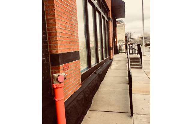 1800-8 RIDGE AVENUE Gallery 4