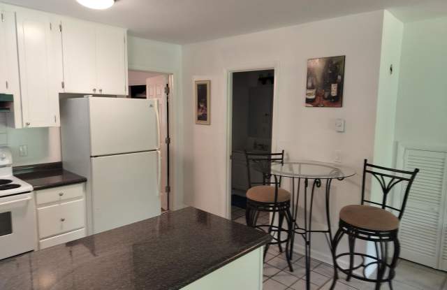 487 North Country Club Drive - 487 North Country Club Drive, Forest Hills, NC 28723 487 North Country Club Drive - 487 North Country Club Drive, Forest Hills, NC 28723