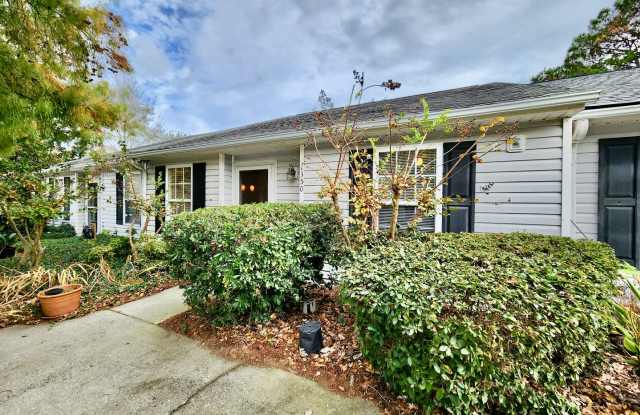 Adorable two bedroom in Meridian Place with large sunroom - James Island - 1350 Pinnacle Lane, Charleston, SC 29412 Adorable two bedroom in Meridian Place with large sunroom - James Island - 1350 Pinnacle Lane, Charleston, SC 29412