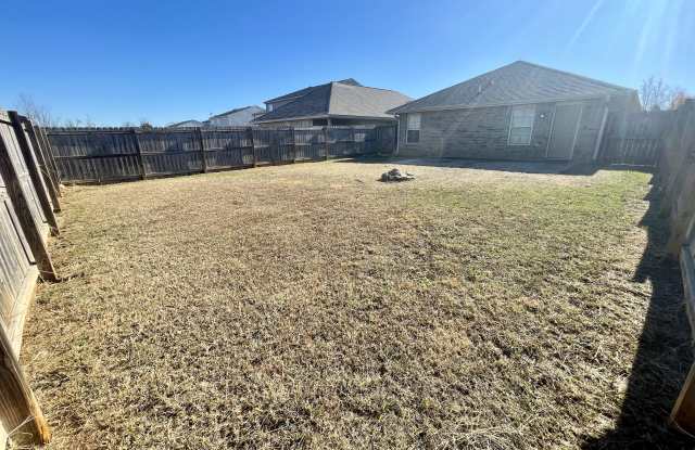 28081 Chasebrook Dr Gallery 4