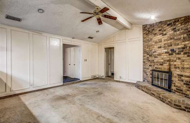 2014 Chantilly Court Gallery 3