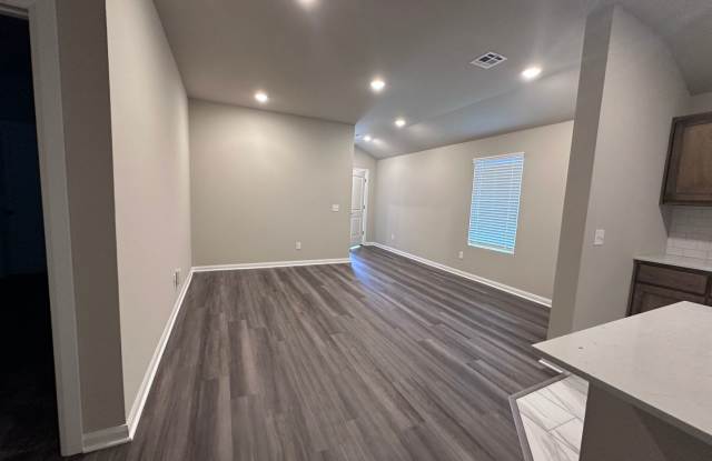 First Month Free!! Gallery 3