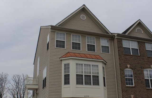 21752 BRONDESBURY PARK TERRACE - 21752 Brondesbury Park Terrace, Dulles Town Center, VA 20166