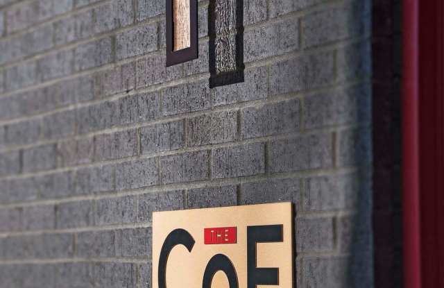 1462 Van Dyke Gallery 2
