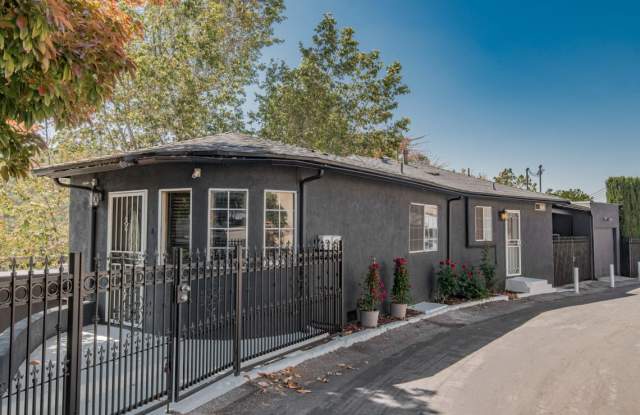214 South Avenue 50 photos photos