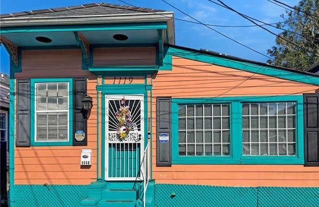 1119 MARIGNY Street photos photos