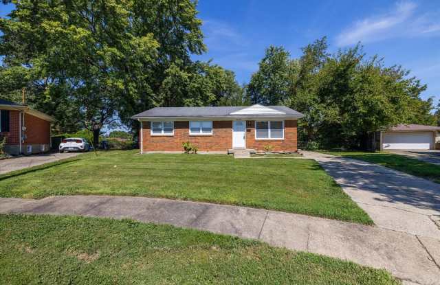 5719 Chestnutwood Way - 3 BR, 1 BA brick ranch with unfinished basement, and HUGE fenced in yard! Gallery 3