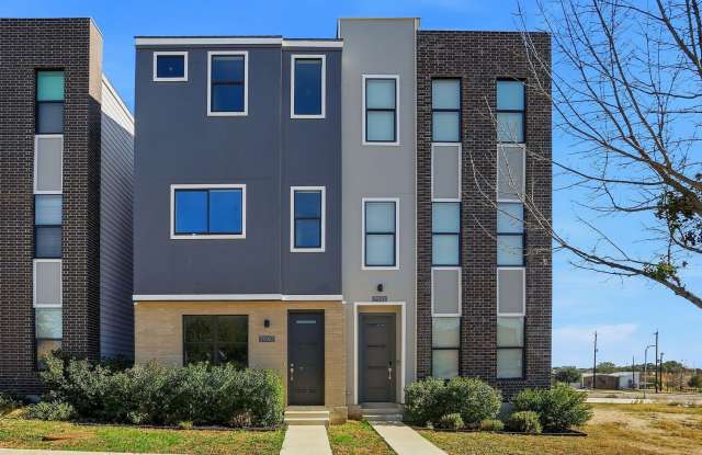 7940 Kennedy Hill unit: 7 photos photos