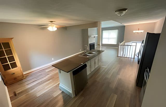 1013 Huntington Place, - 1013 East Huntington Place, Olathe, KS 66061