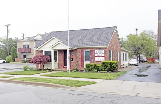 427 6th Street - 427 6th Street, Rochester, MI 48307