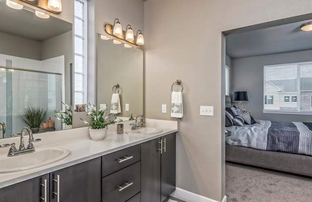 Willow Point Townhomes Gallery 2