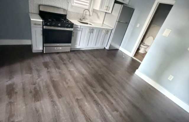 61 16th Ave photos photos