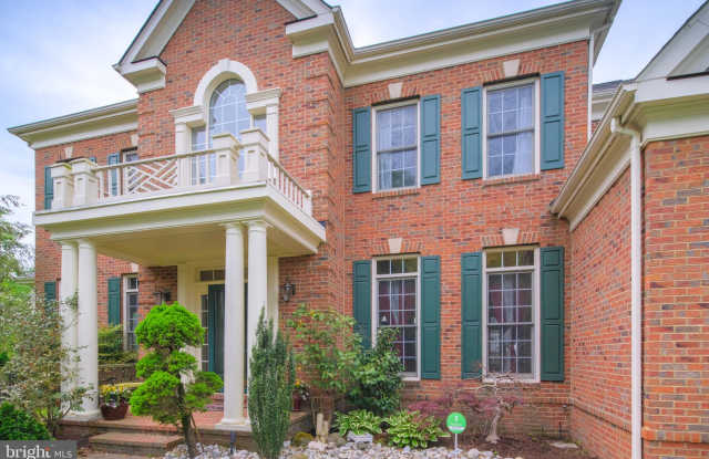 7819 GAMBRILL WOODS WAY Gallery 4