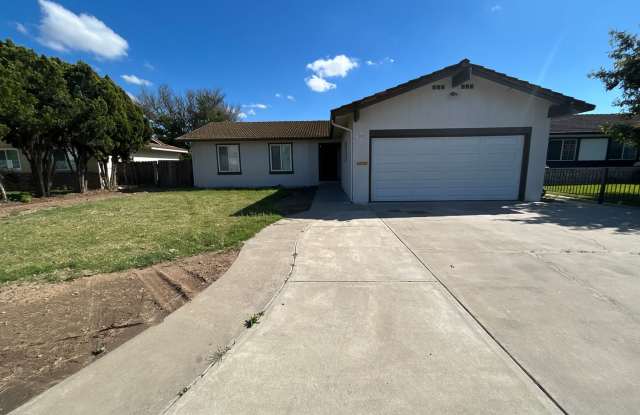 310 Hedstrom Road photos photos