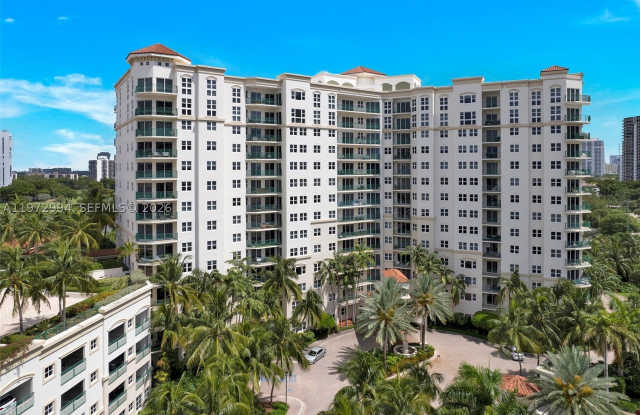 20000 E Country Club Dr Gallery 2