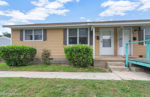 1001 Davis Street photos photos