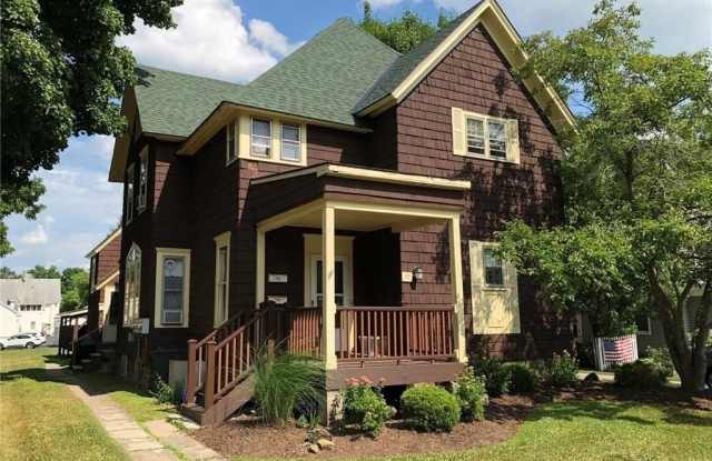 37 Perrin Apt #4 Street photos photos