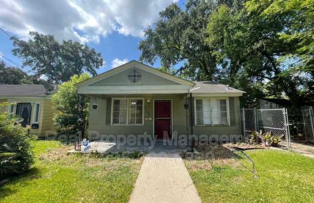 3132 Byron Ave. photos photos