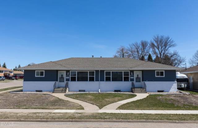 2121 Catherine Drive photos photos